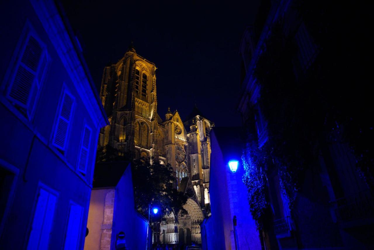 L'Annexe D'Auron, Charmant F2 Au Coeur De Bourges Kültér fotó